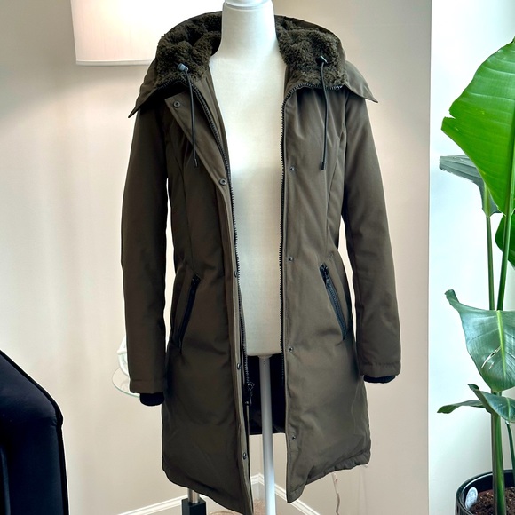 Vince Camuto Jackets & Blazers - Vince Camuto Parka